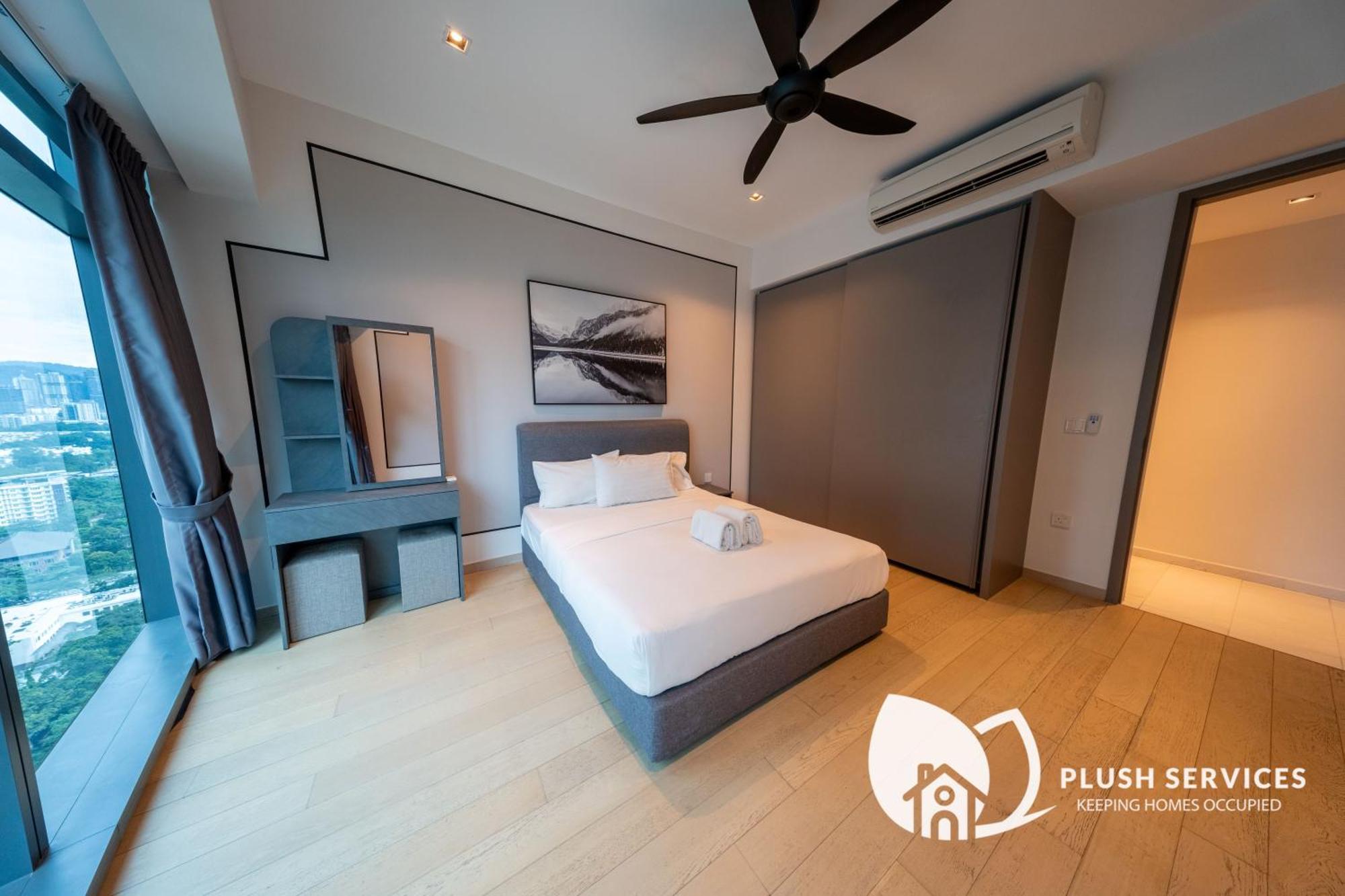 Eaton Residences Klcc By Plush Kuala Lumpur Room photo